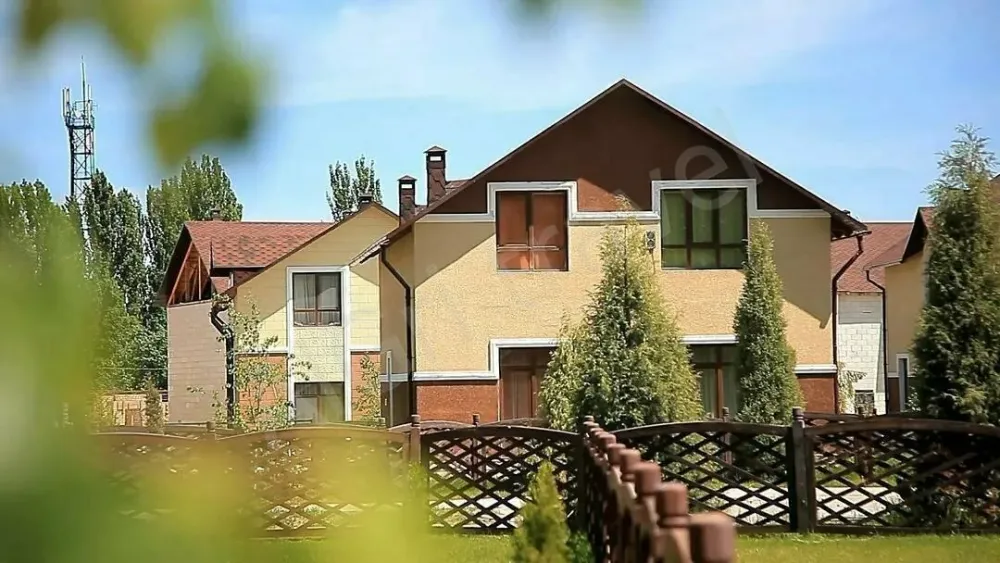 Большие коттеджи для компаний