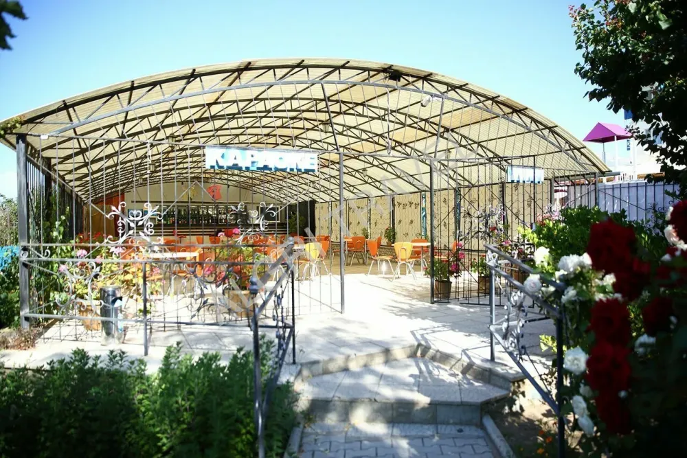 Летнее кафе