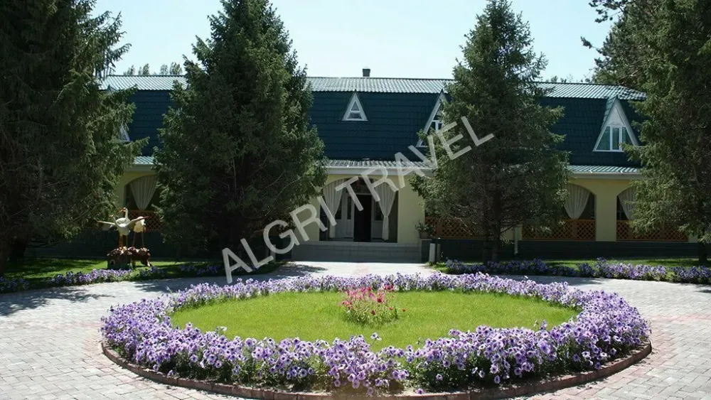 Ресторан отеля Радуга вест