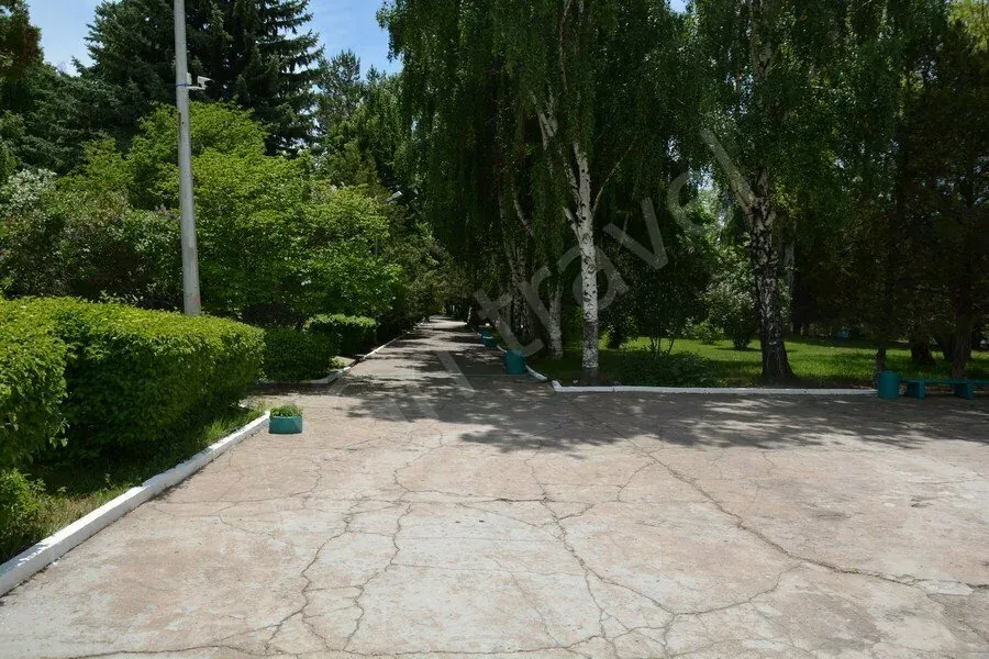 Территория пансионата