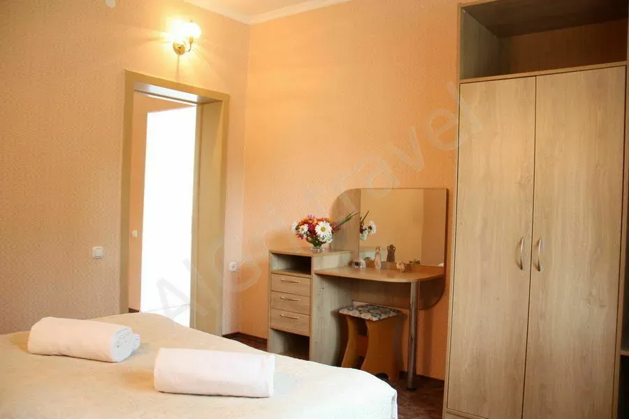 Чынар 2 комнатный 4 местный, Акун Иссык куль