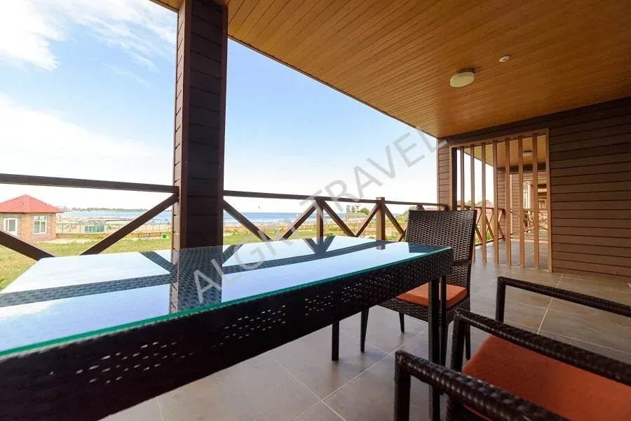 Фэмили в корпусе Дениз резорт Акун