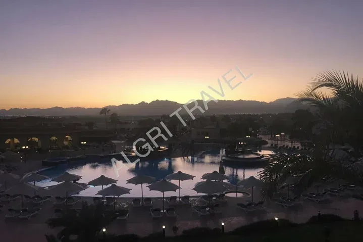 Ночной Египет