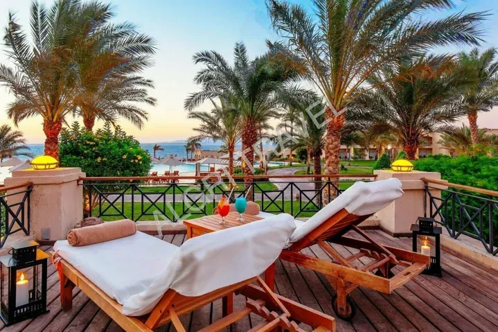 Cleopatra Luxury отель в Египте