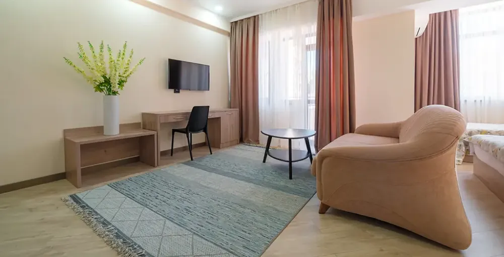 3-х местный 1 комнатный «Амели»