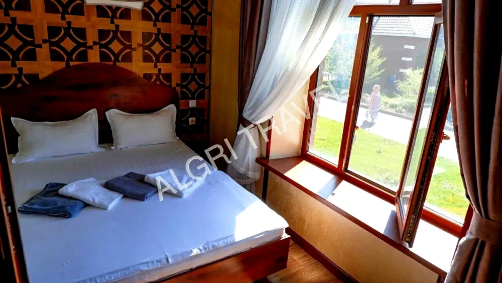 Спальня в 2 местном стандарте Алаколь Резорт