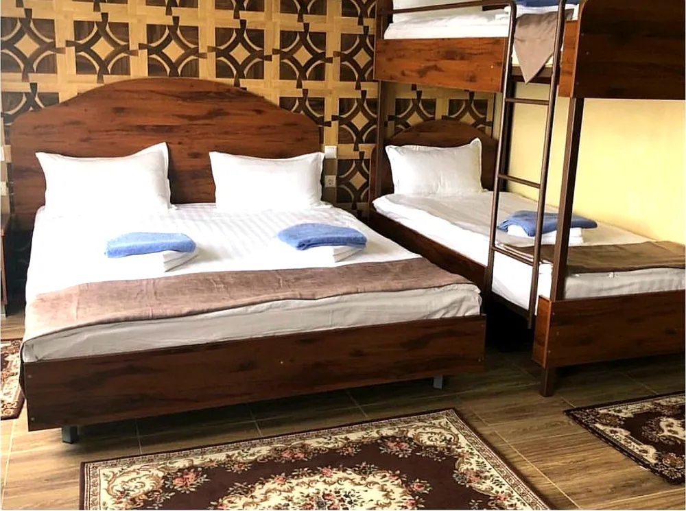 Санузел и душ в номере Стандарт плюс