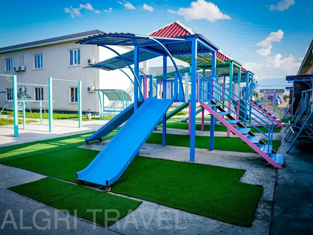 Детская площадка