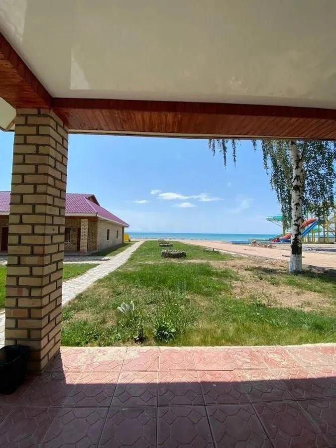 Полулюкс с видом на озеро в Солемаре