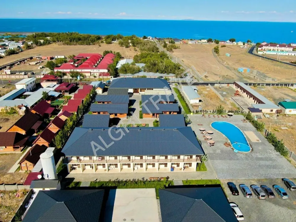 Вид на отель Атлантис сверху