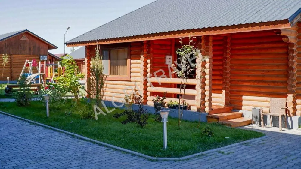 Коттеджи сруб