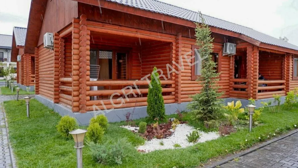 Коттеджи сруб