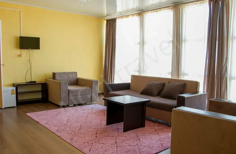 Ориент Алаколь