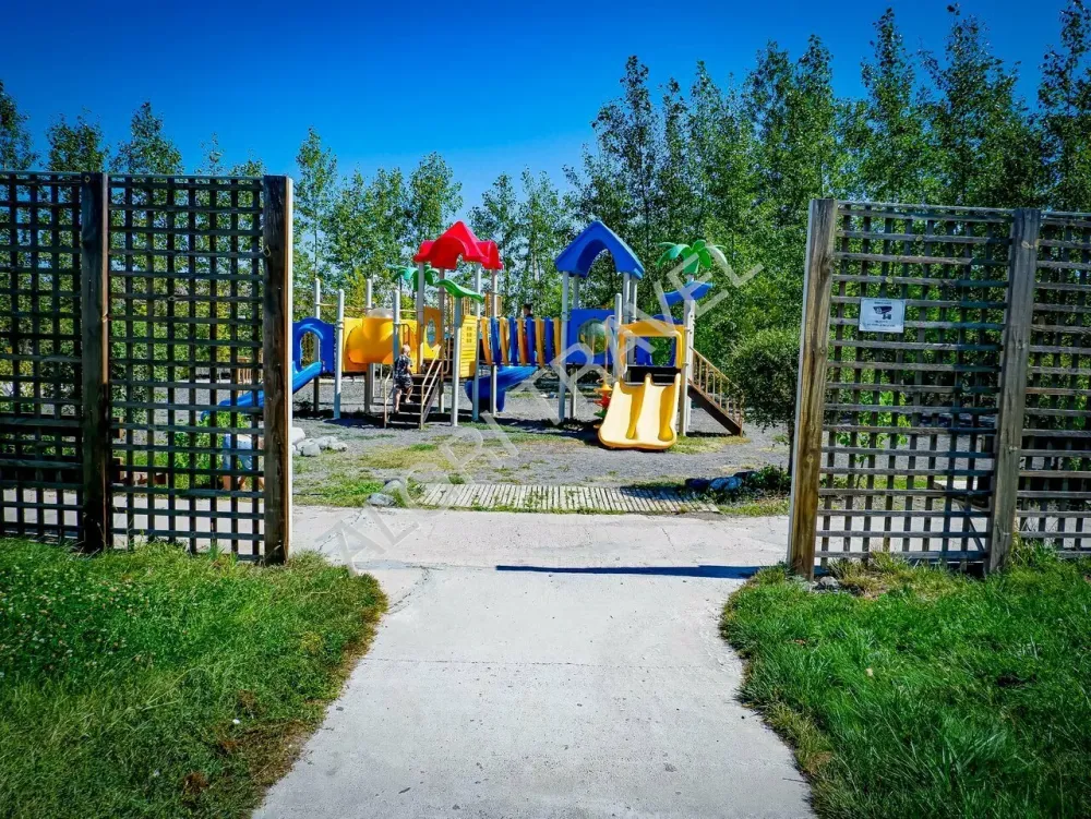 Детские площадки на Алаколе