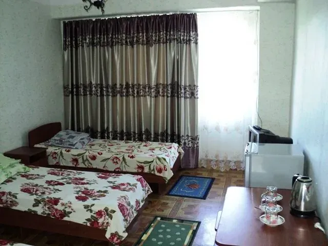 Номер 2 местный