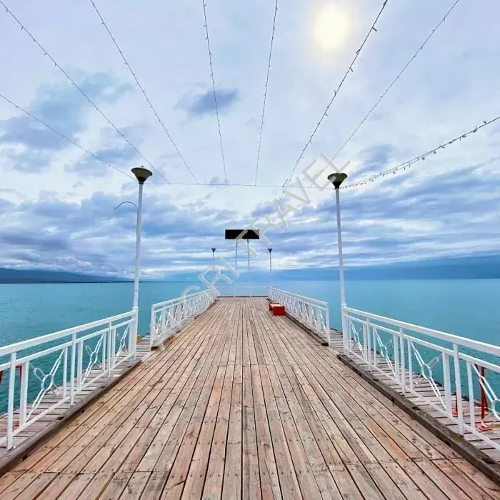 Пирс на берегу