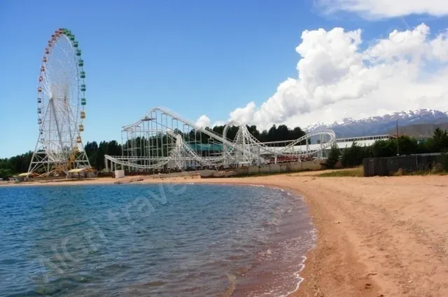 Песчаный пляж