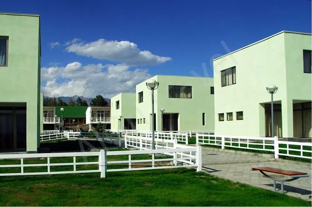 Большие коттеджи