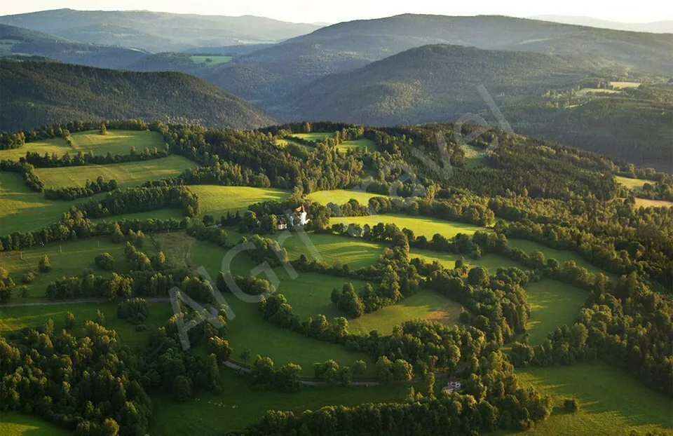 Чехия из Алматы